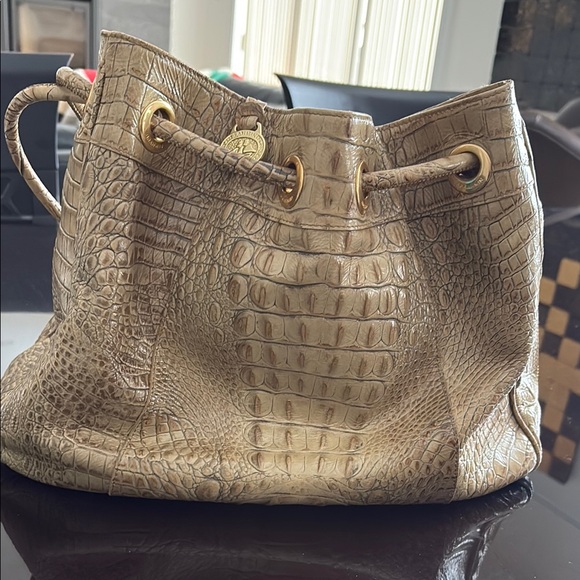 Brahmin Handbags - 50% off..
Brahmin Croc Embossed Tote Bag - Beige